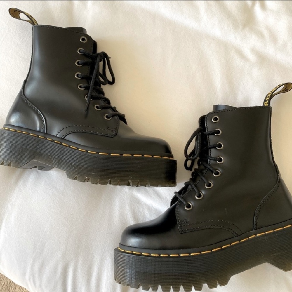 Dr. Martens Jaden Boots